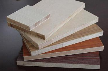 如何判斷牡丹花生態(tài)板的質(zhì)量？